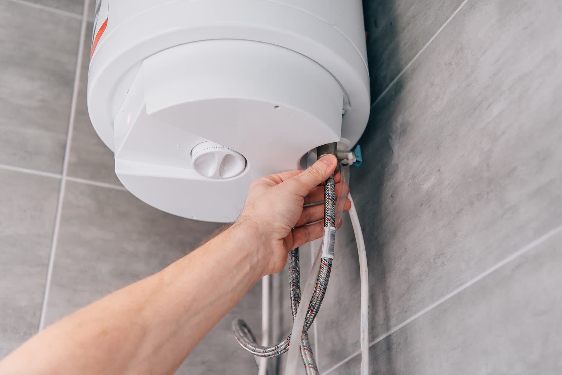 Plumber in 7 King Edward Close, Kingsmead, Northwich, CW9 8XQ